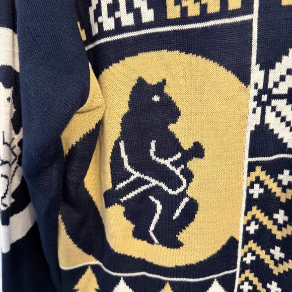 🎄 Chicago Cubs Holiday Sweater – MLB Genuine Merchandise 🎁 - Picture 2 of 7